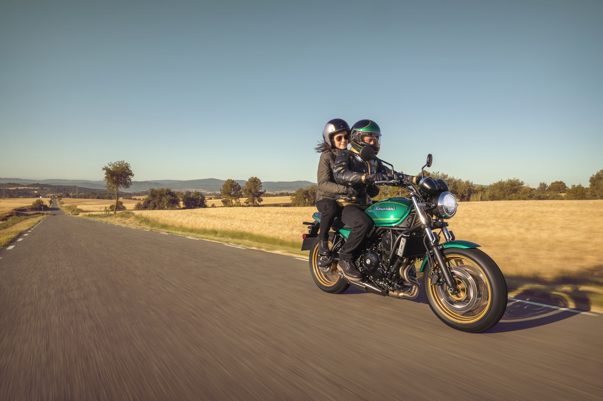 [크기변환]22ER650M_40RGN1ARFC2CG_A