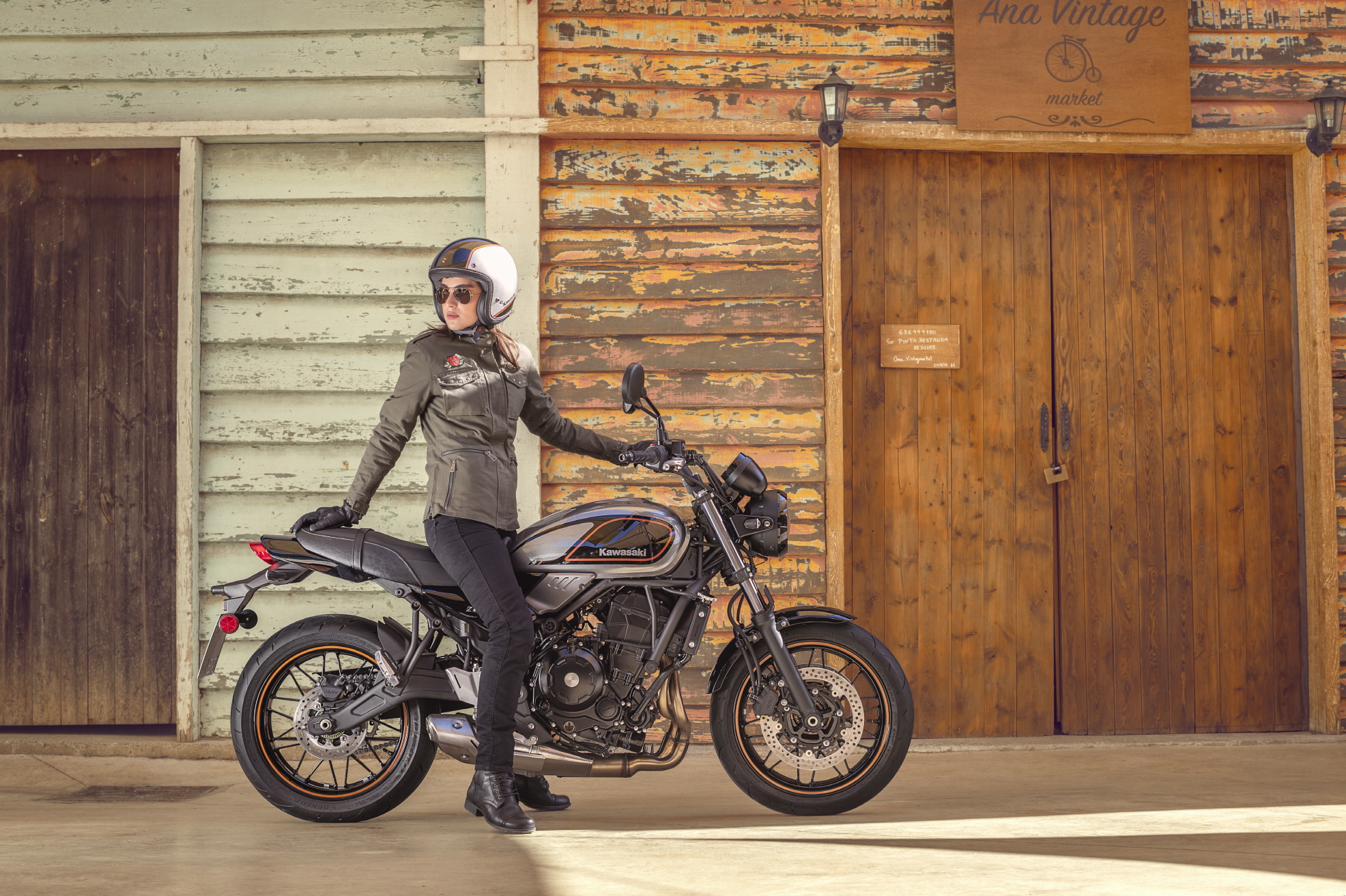 [크기변환]22ER650M_40RGY1ARSA2CG_A