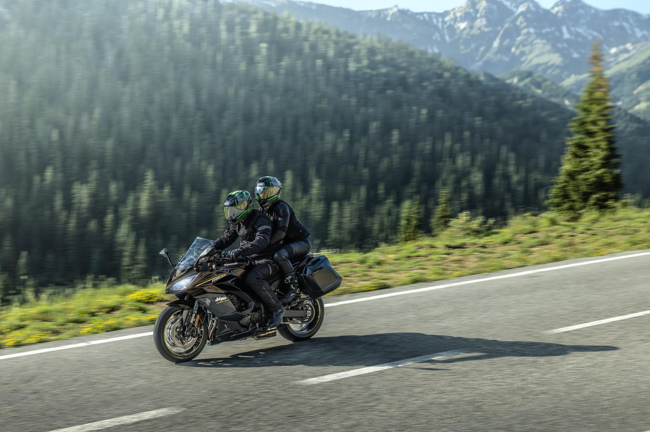 cq5dam.web.1280.1280 (2)