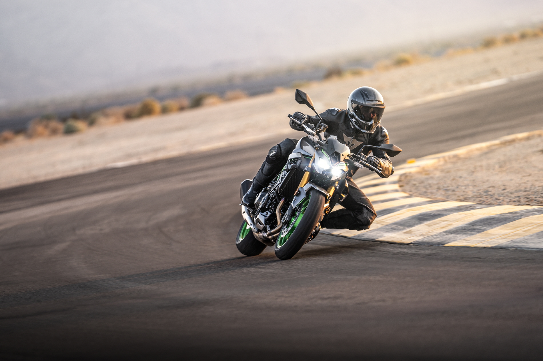 [크기변환]25ZR900T_40SGY1ARFC00D_A