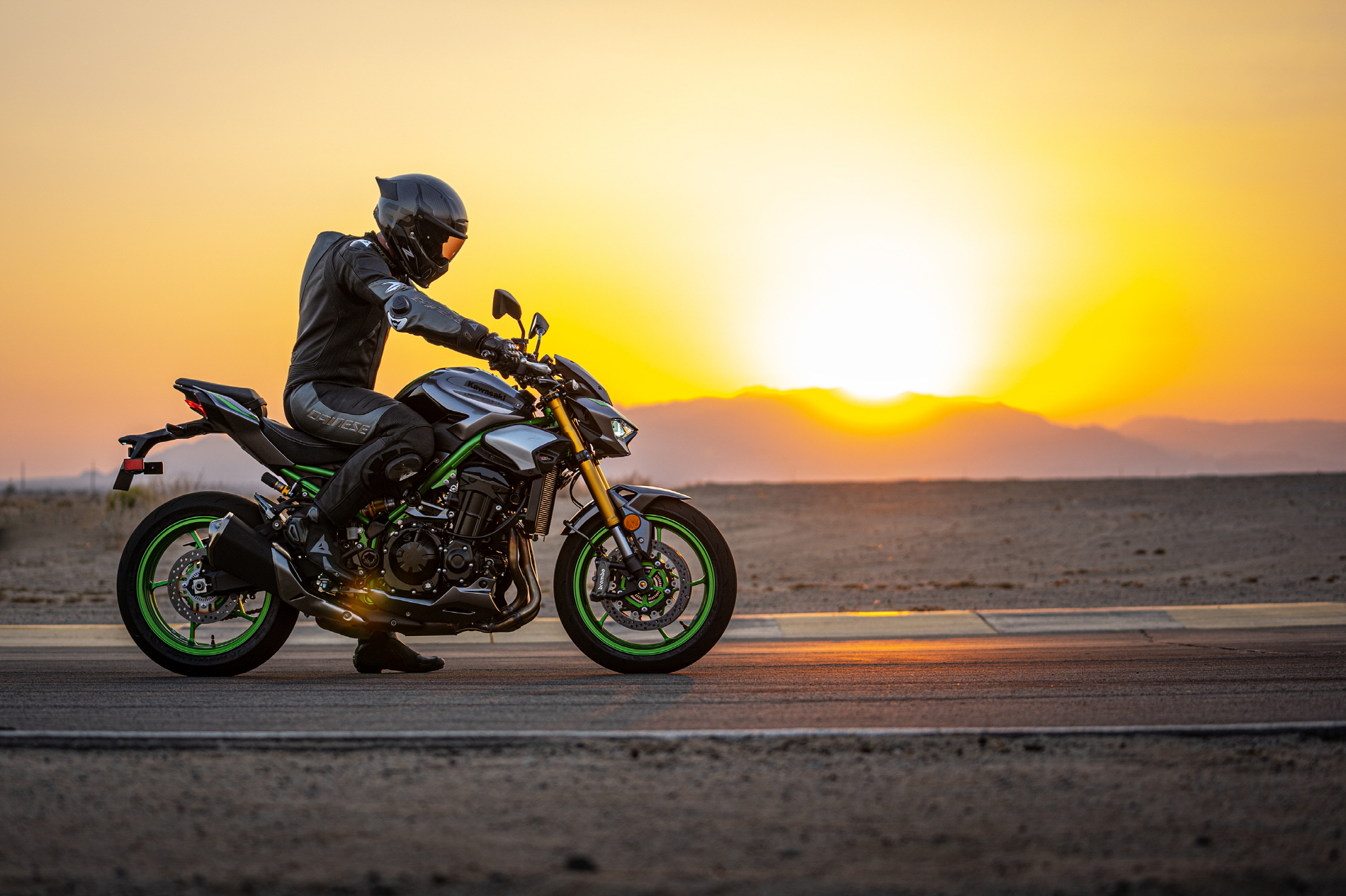 [크기변환]25ZR900T_40SGY1ARSA00D_A