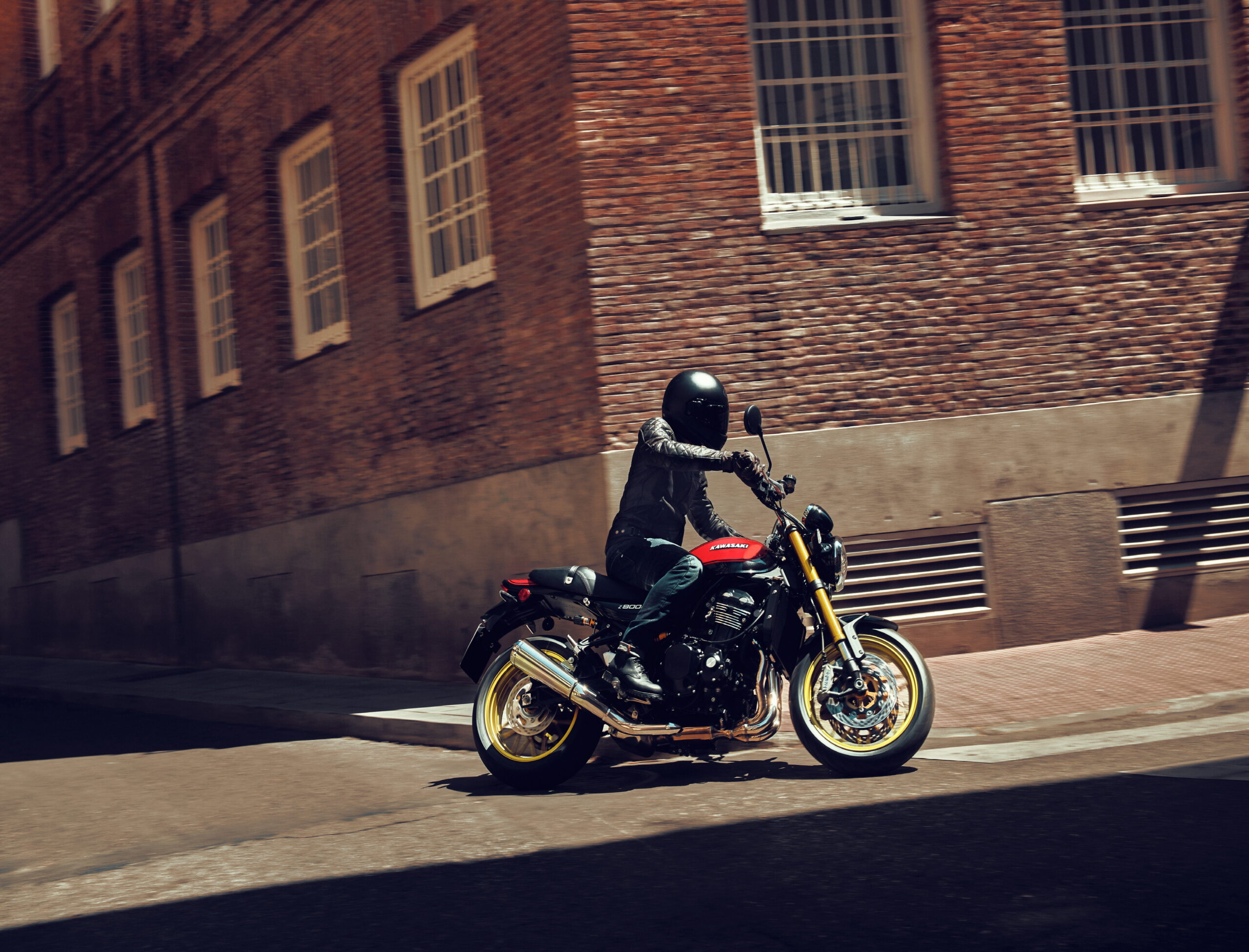 [크기변환]26_ZR902B_40T_BK1_AC_RF2_B